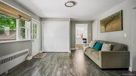 156 Forster Avenue Fleetwood NY 10552