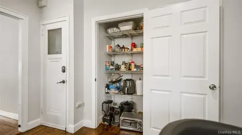 156 Forster Avenue Fleetwood NY 10552