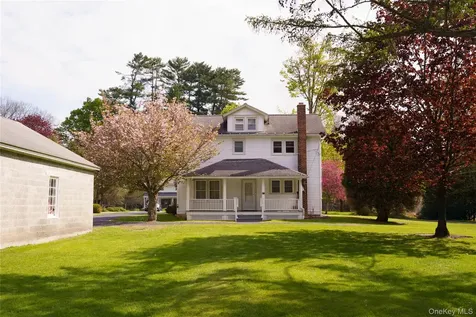 59 2nd Avenue Narrowsburg NY 12764