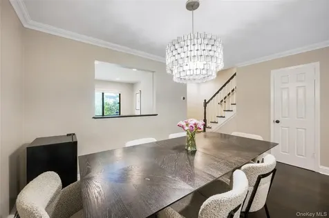 73 Greenway Lane Rye Brook NY 10573