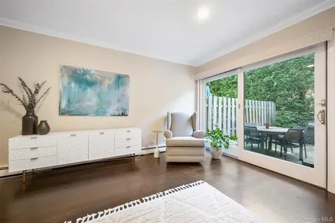 73 Greenway Lane Rye Brook NY 10573