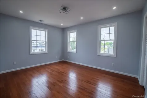 139 Maple Avenue Bethpage NY 11714