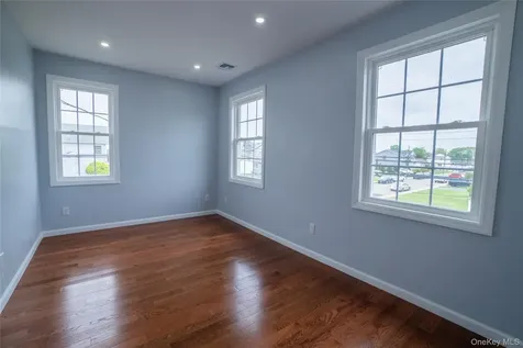139 Maple Avenue Bethpage NY 11714