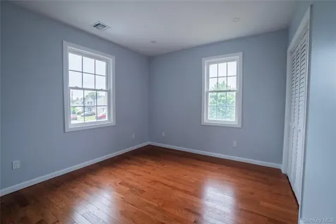 139 Maple Avenue Bethpage NY 11714