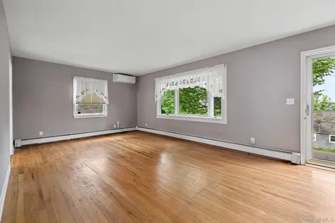 5 Meadowbrook Drive Ossining NY 10562