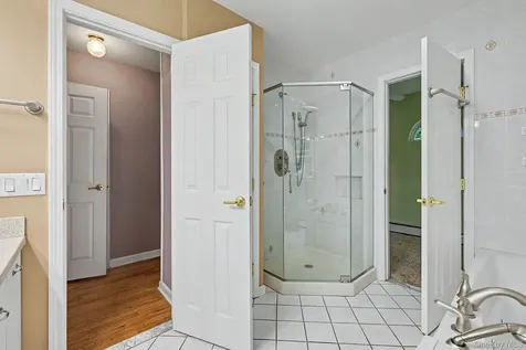 5 Meadowbrook Drive Ossining NY 10562