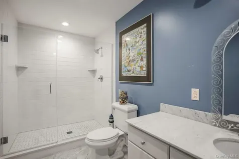 899 Harbor View Road Oyster Bay NY 11771