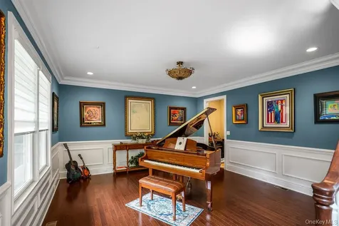 899 Harbor View Road Oyster Bay NY 11771
