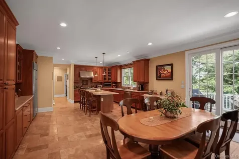 899 Harbor View Road Oyster Bay NY 11771