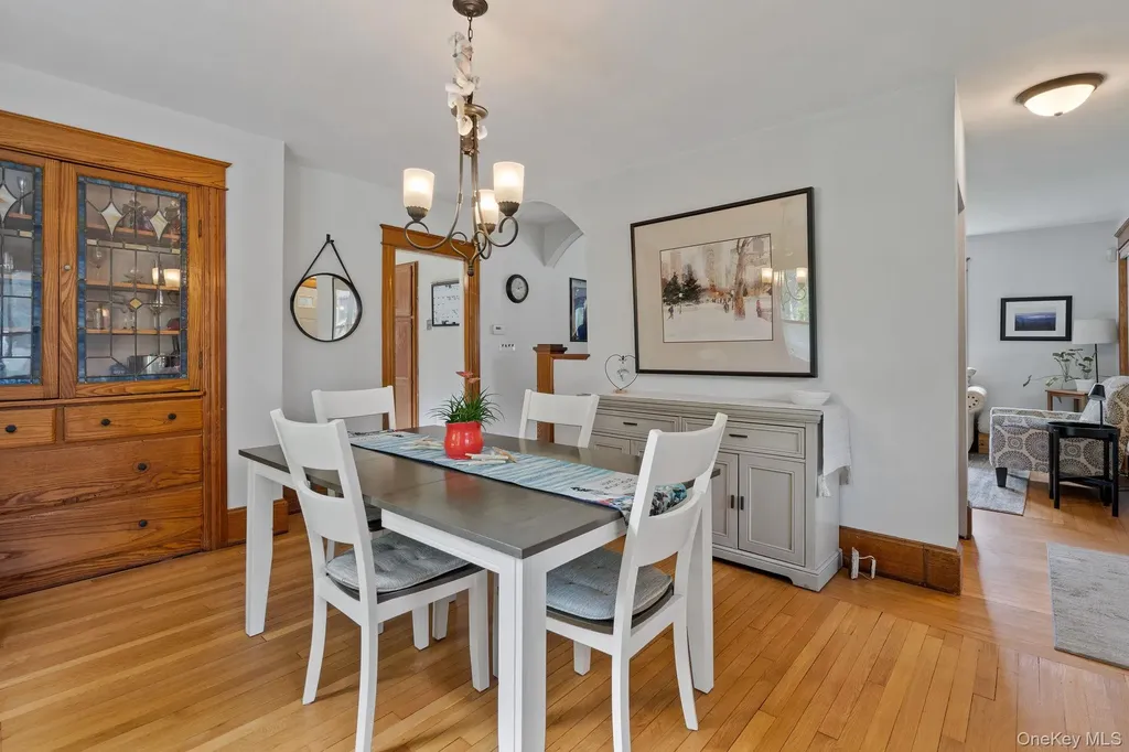 8 Beekman Street Poughkeepsie NY 12601
