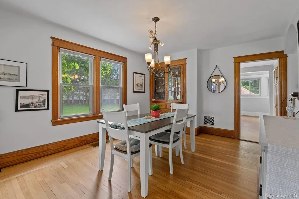 8 Beekman Street Poughkeepsie NY 12601