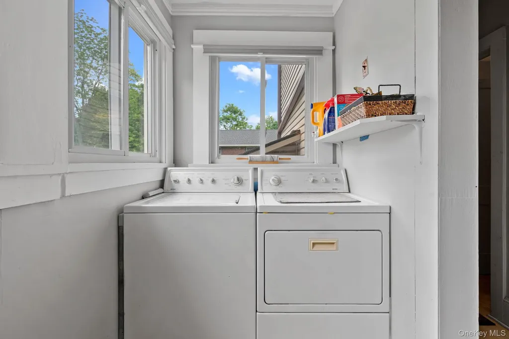 8 Beekman Street Poughkeepsie NY 12601
