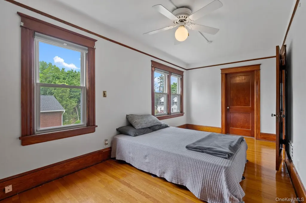 8 Beekman Street Poughkeepsie NY 12601