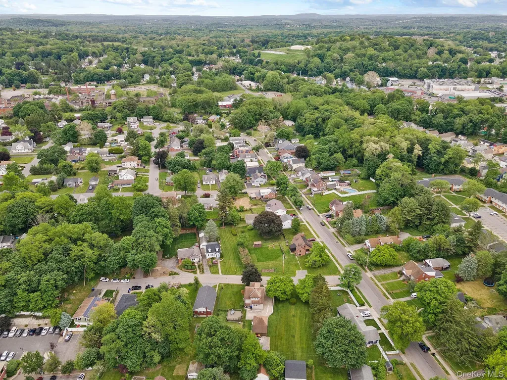 8 Beekman Street Poughkeepsie NY 12601