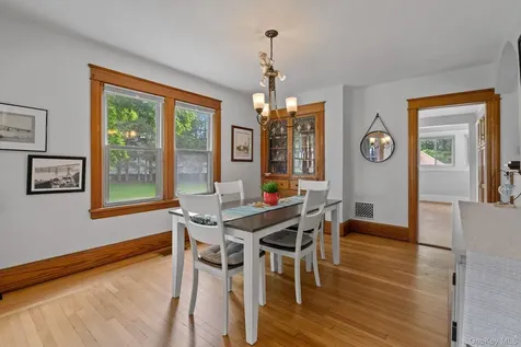8 Beekman Street Poughkeepsie NY 12601