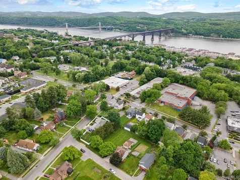 8 Beekman Street Poughkeepsie NY 12601