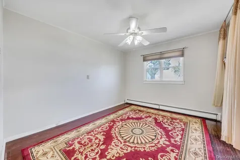 11 Edgewood Drive Hicksville NY 11801