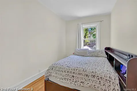11116 76th Drive Forest Hills NY 11375