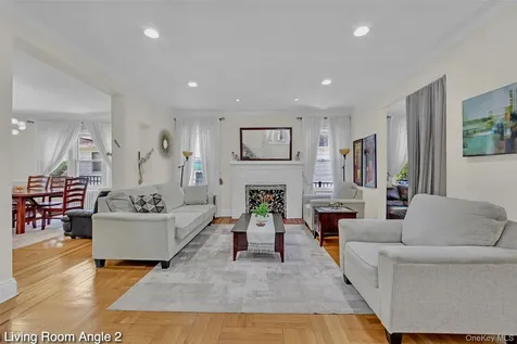 11116 76th Drive Forest Hills NY 11375