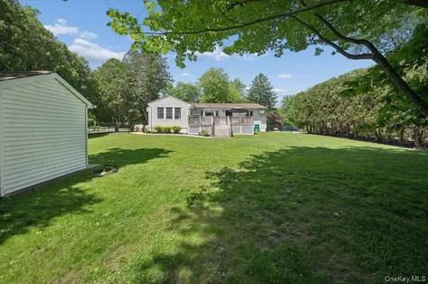 2 Debra Lee Court West Nyack NY 10994