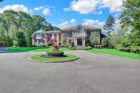 36 Old Field Road Setauket NY 11733