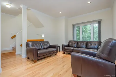 138 Foltim Way Congers NY 10920
