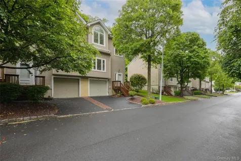 138 Foltim Way Congers NY 10920