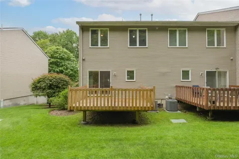 138 Foltim Way Congers NY 10920