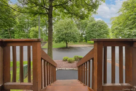 138 Foltim Way Congers NY 10920