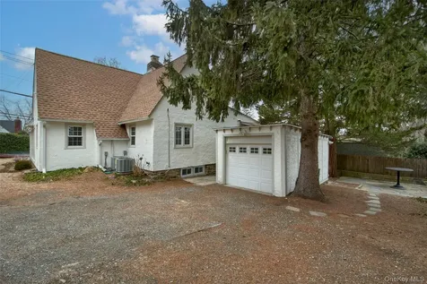 319 Oakland Beach Avenue Rye NY 10580