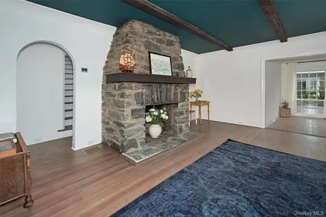 319 Oakland Beach Avenue Rye NY 10580