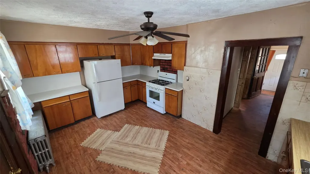 146 Beechwood Avenue New Rochelle NY 10801