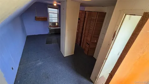 146 Beechwood Avenue New Rochelle NY 10801
