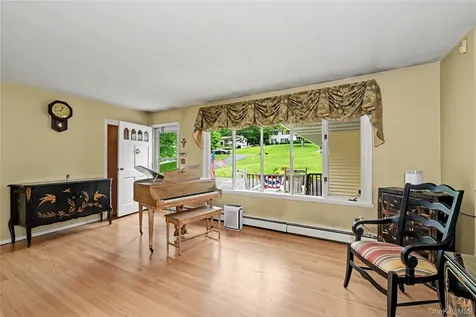 52 Everett Road Carmel NY 10512
