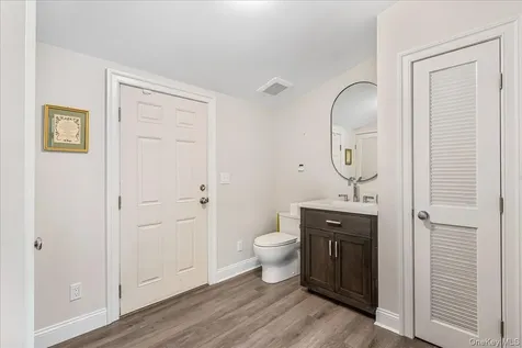 100 Elderfields Road Manhasset NY 11030