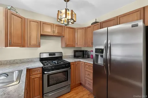 128 Virginia Road White Plains NY 10603