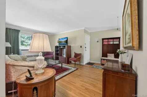 128 Virginia Road White Plains NY 10603