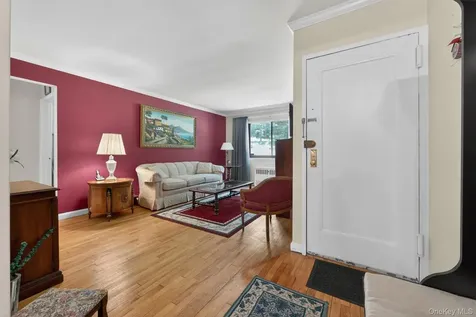 128 Virginia Road White Plains NY 10603