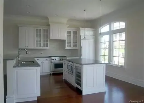 129 W Main Street Tarrytown NY 10591