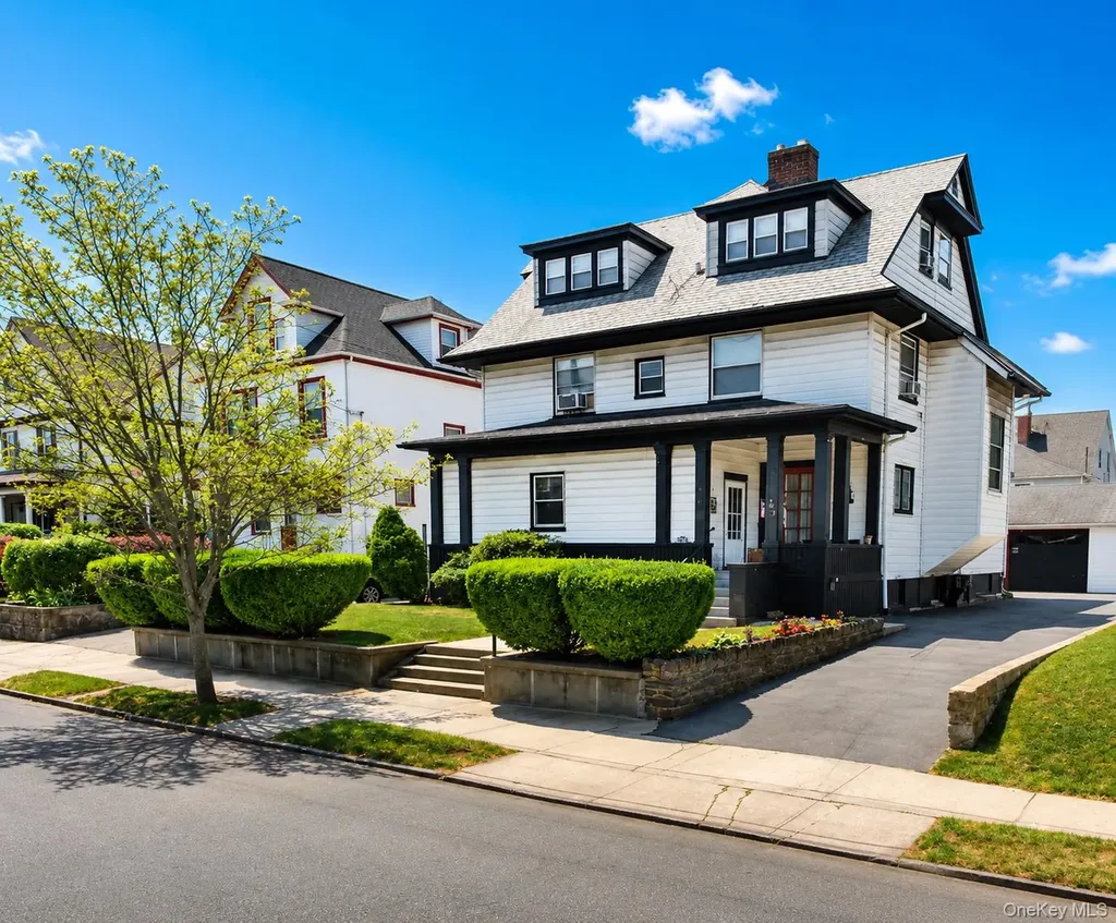 240 N Fulton Avenue Mount Vernon NY 10552