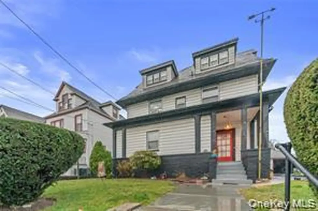 240 N Fulton Avenue Mount Vernon NY 10552