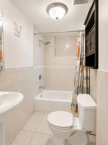 240 N Fulton Avenue Mount Vernon NY 10552