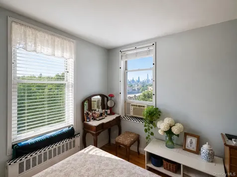 60-11 Broadway Woodside NY 11377
