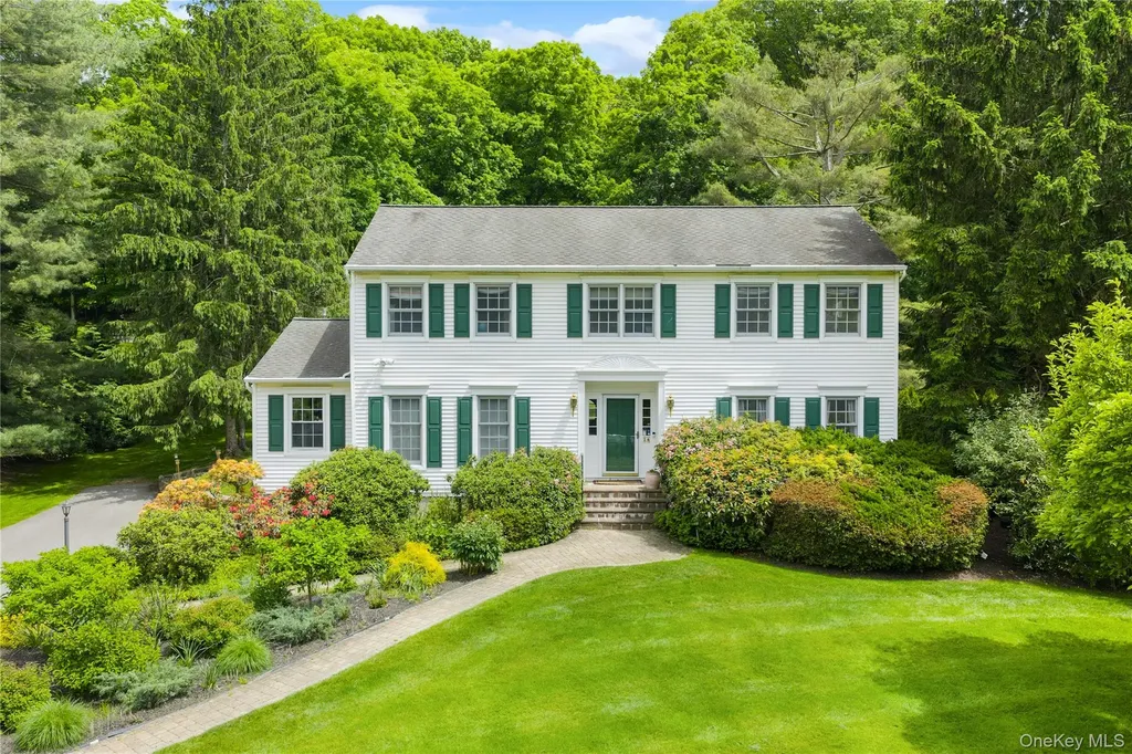 16 Fox Den Road Mount Kisco NY 10549