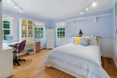 16 Fox Den Road Mount Kisco NY 10549