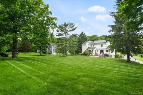 16 Fox Den Road Mount Kisco NY 10549