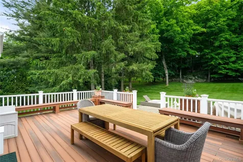 16 Fox Den Road Mount Kisco NY 10549