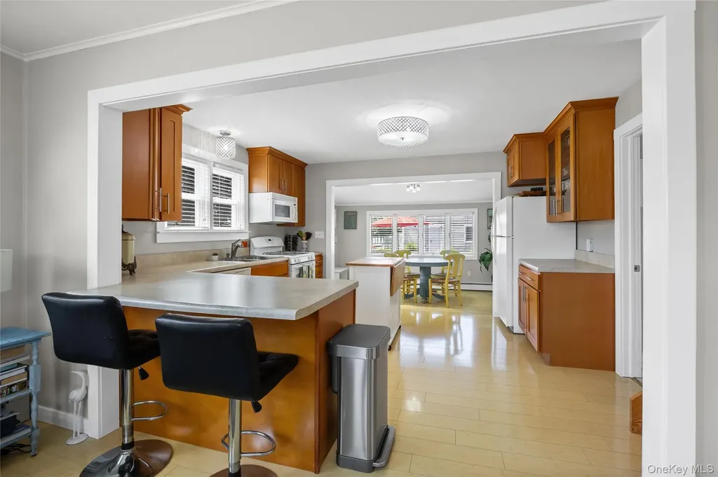 83 Beach Road Aquebogue NY 11901