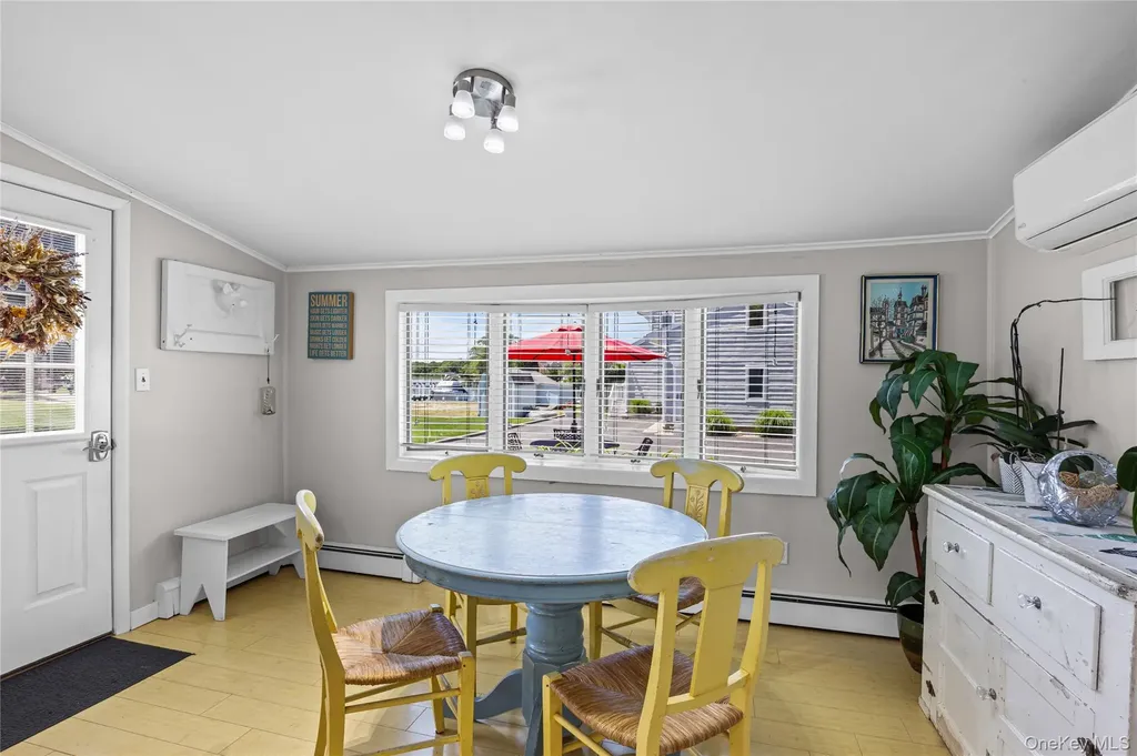 83 Beach Road Aquebogue NY 11901
