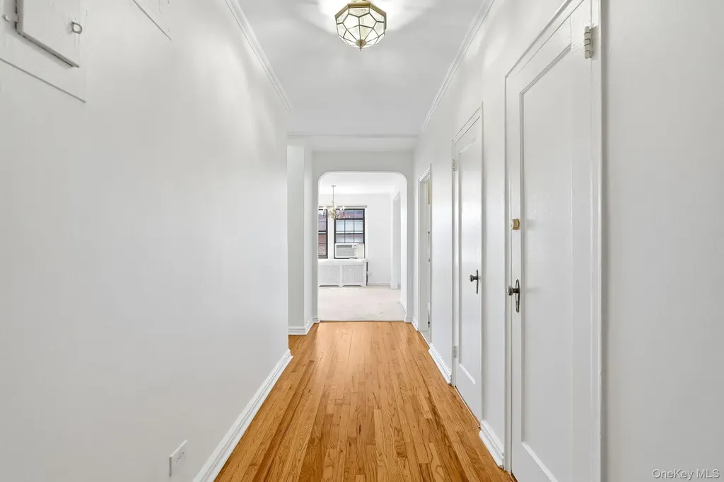 180 Garth Road Scarsdale NY 10583